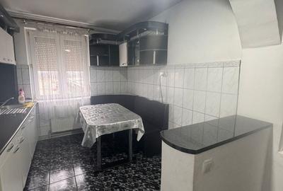 Apartament cu 3 camere în Botizului - 1
