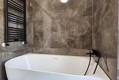 Duplex cu 5 camere cu Canalizare în Florești - 7