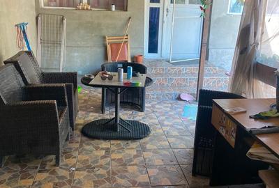 Casă cu 5 camere cu Teren 780 Mp în Murfatlar - 4