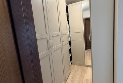 Casă cu 4 camere cu Teren 250 Mp în Tunari