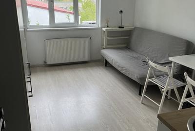Garsonieră semidecomandată, mobilată în Vitan