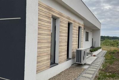 Casă cu 4 camere în Săldăbagiu de Munte - 1