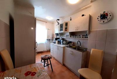 Apartament cu 3 camere decomandat în Micro 17 - 5