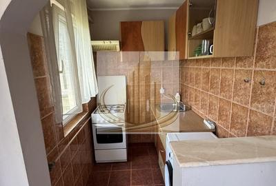 Apartament cu 3 camere semidecomandat, mobilat în Circumvalațiunii - 6
