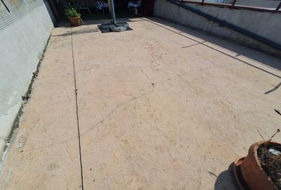 Apartament cu 2 camere semidecomandat, mobilat în Florești - 2