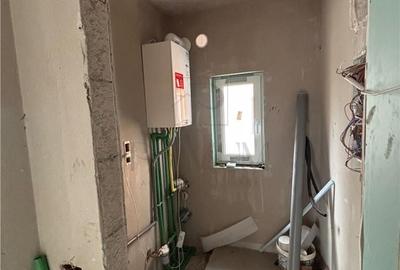 Casă cu 3 camere cu Teren 388 Mp în Central