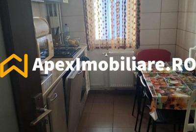 Apartament cu 3 camere decomandat în Colentina