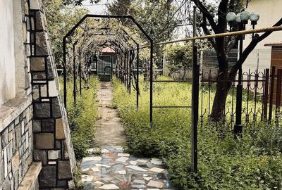 Casă cu Teren 600 Mp în Amara - 3