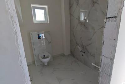 Casă cu 4 camere cu Teren 220 Mp în Berceni
