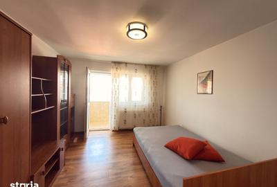 Garsonieră decomandată în Complex Studențesc