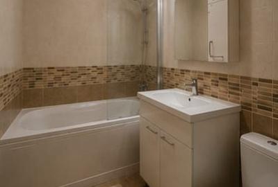 Apartament cu 3 camere decomandat în Central - 3