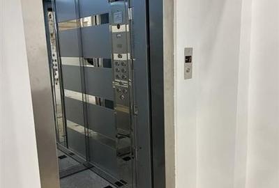 Birou, de 104 mp, în Central - 6