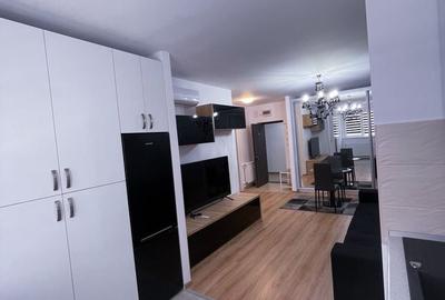 Apartament cu 2 camere decomandat în Exterior Vest