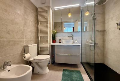 Apartament cu 3 camere semidecomandat în Central - 16