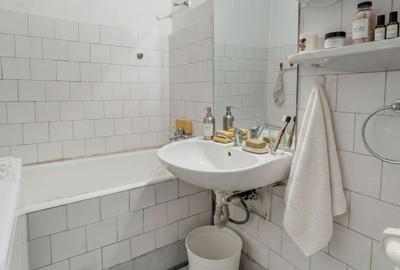 Apartament cu 4 camere semidecomandat în Apusului - 4