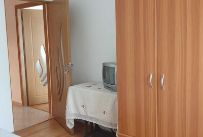 Apartament cu 2 camere decomandat în 5 Călărasi - 5