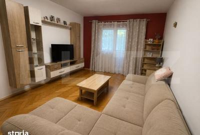 Apartament cu 2 camere decomandat în Micro 17