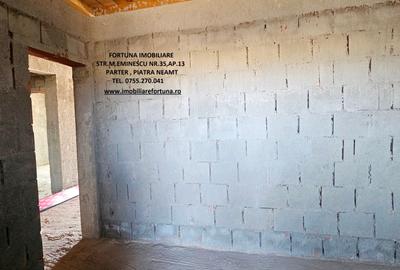 Casă cu 3 camere cu Teren 500 Mp în Exterior Est - 2