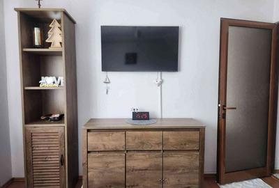 Apartament cu 2 camere decomandat în Central - 2