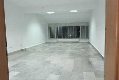 Birou, de 30 mp, în Central - 5