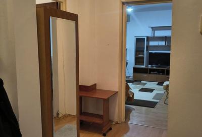 Apartament cu 2 camere decomandat în Titan - 1