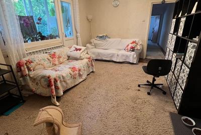Apartament cu 3 camere semidecomandat, mobilat în Militari