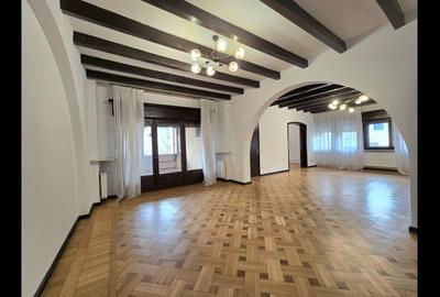 Apartament cu 8 camere în Dorobanți - 2