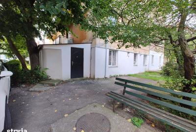 Apartament cu 4 camere în Progresul