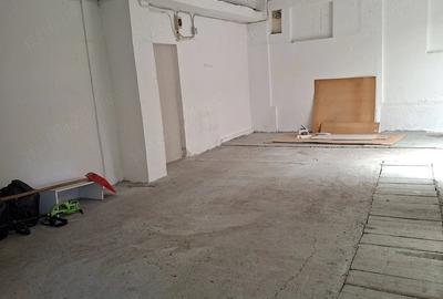 Spațiu comercial, de 170 mp, în Central