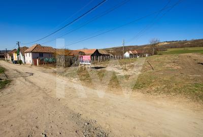 Teren Construcții intravilan de 1152 mp, în Ruși - 1