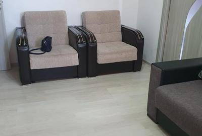 Apartament cu 2 camere decomandat în Medicină