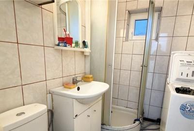 Apartament cu 2 camere decomandat în Exterior Vest