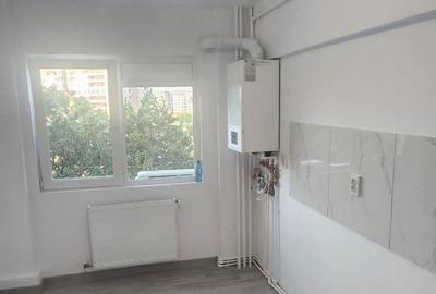 Apartament cu 3 camere decomandat în Lujerului
