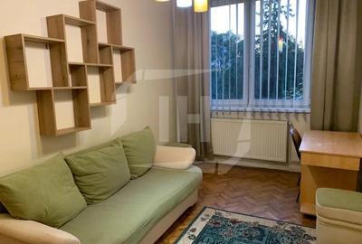 Apartament cu 2 camere decomandat, mobilat în Central