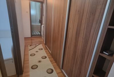 Apartament cu 3 camere decomandat în Drumul Taberei - 11