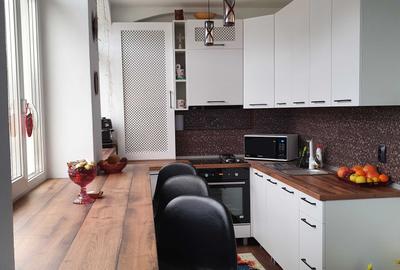 Apartament cu 3 camere decomandat în Central - 4