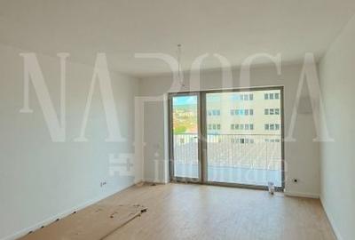 Apartament cu 2 camere semidecomandat în Mărăști