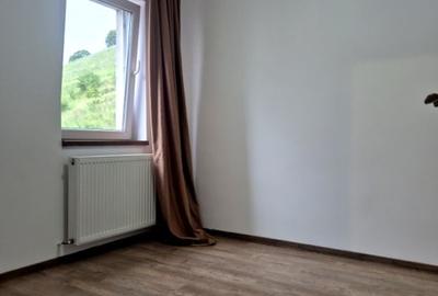 Garsonieră decomandată, mobilată în Florești - 4