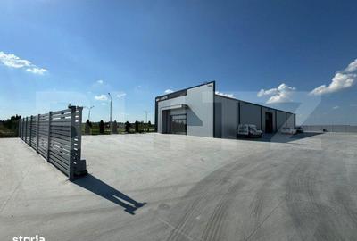 Spațiu comercial, de 560 mp, în Central - 3