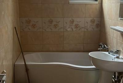 Apartament cu 2 camere, mobilat în Calea București