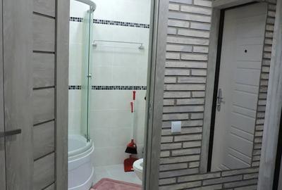Garsonieră decomandată în Girocului