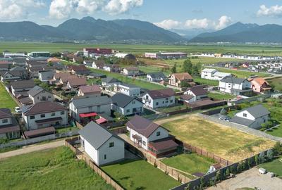 Casă individuală cu 4 camere cu Teren 500 Mp în Tărlungeni - 2