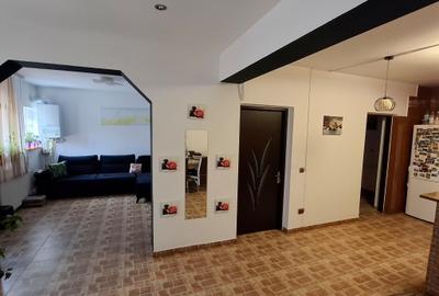 Casă cu 5 camere cu Teren 157 Mp în Central - 4
