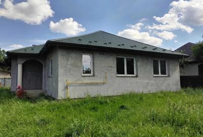Casă cu 4 camere în Central - 3