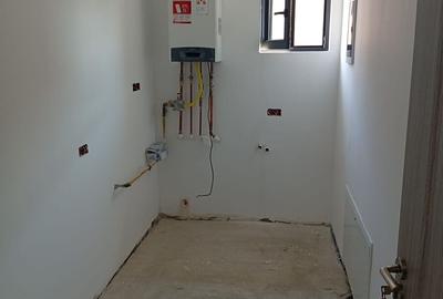 Casă cu 4 camere cu Teren 511 Mp în Șofronea