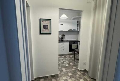 Apartament cu 2 camere semidecomandat în 1 Mai