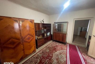 Casă cu 4 camere cu Teren 1000 Mp în Central - 4