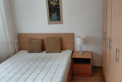 Apartament cu 3 camere decomandat, mobilat în Nerva Traian - 3