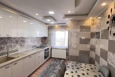 Apartament cu 3 camere decomandat, mobilat în Sud-Est