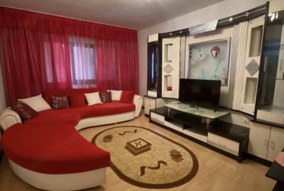 Apartament cu 2 camere decomandat în Rovine